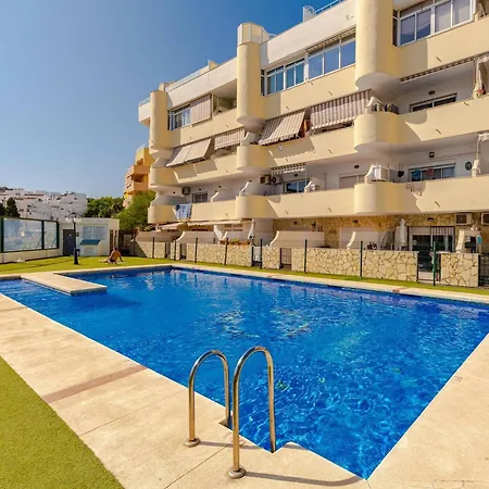 Ga Nemt Til Strand, Restauranter, Butikker, Padel Og Meget Mere! Apartment